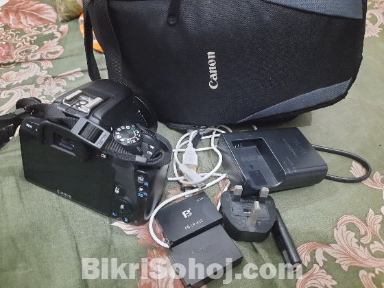 Canon 100D Camera with Prime Lense